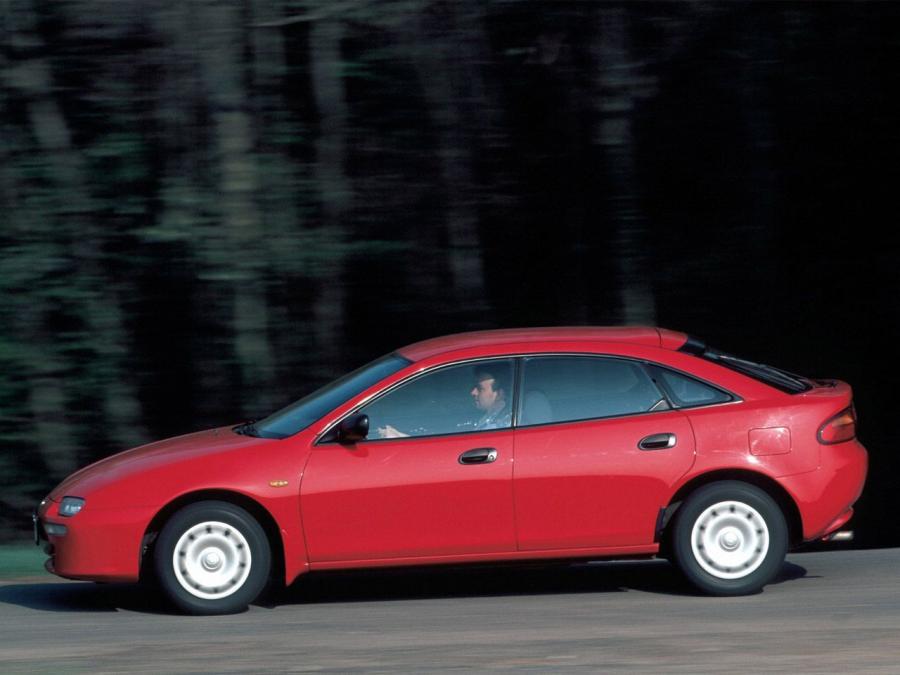  Mazda 323 F 1994 года  (фото 2 из 4)